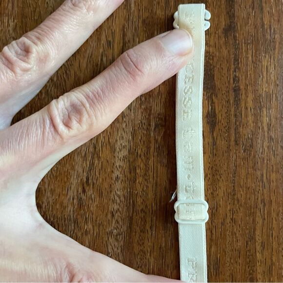 Princess Tam-Tam Cream Coloured Adjustable Bra Straps - Picture 6 of 7